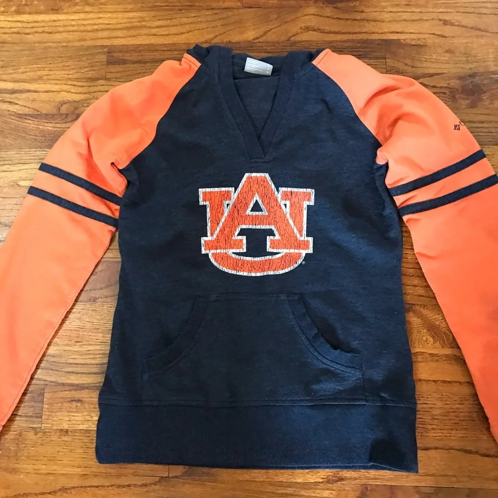 Columbia Auburn Pullover Hoodie Hooded Sweatshirt Shirt Size Youth Medium Unisex